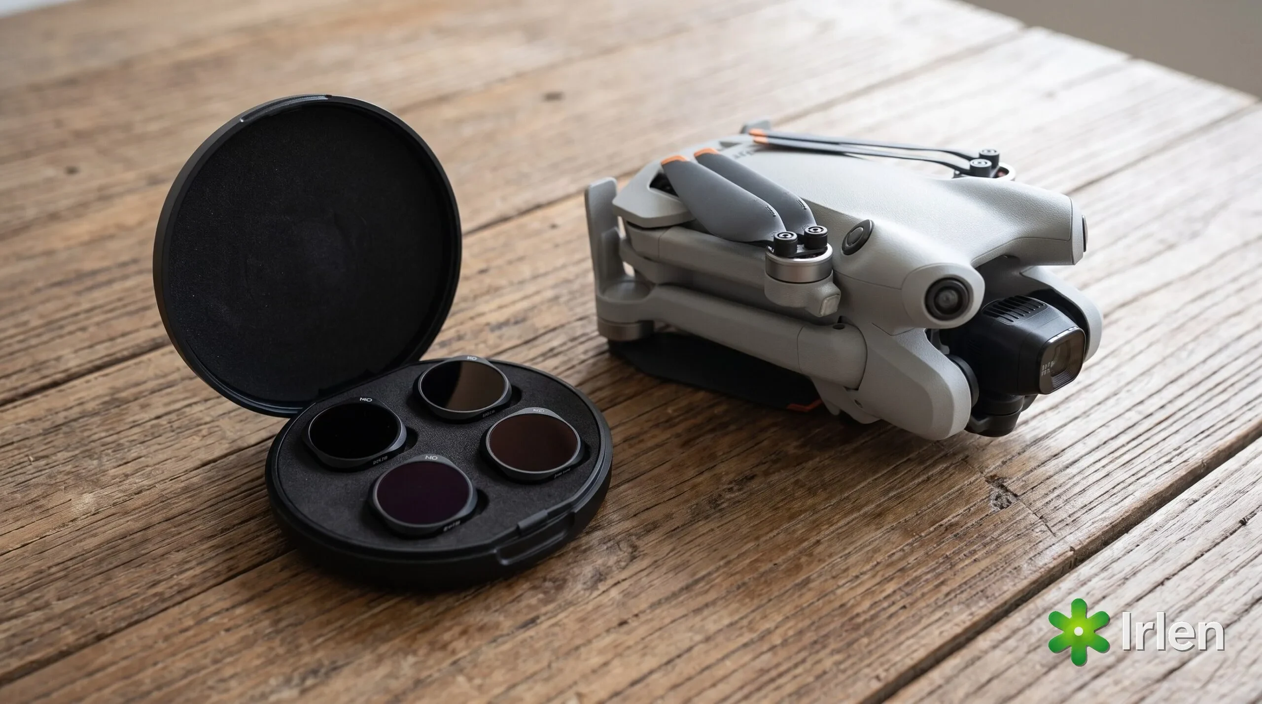 Filtros ND ao lado do drone DJI Mini 4 Pro