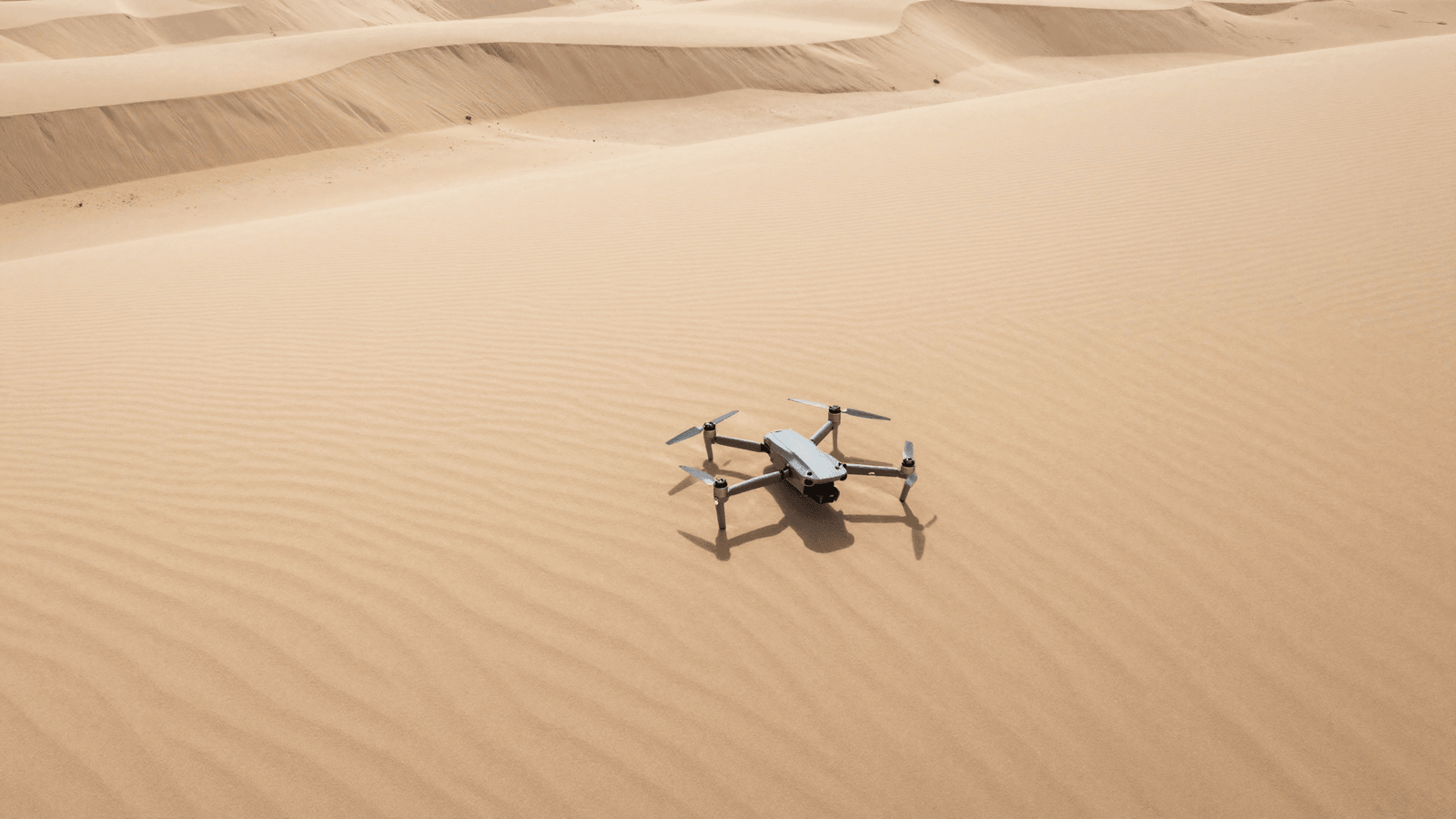 Vista aérea das dunas varridas pelo vento em Jericoacoara