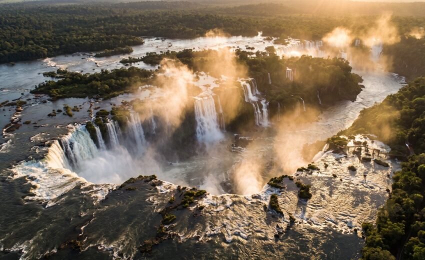 Drone em Foz do Iguaçu: regras das Cataratas, Parque Nacional e Itaipu em 2026