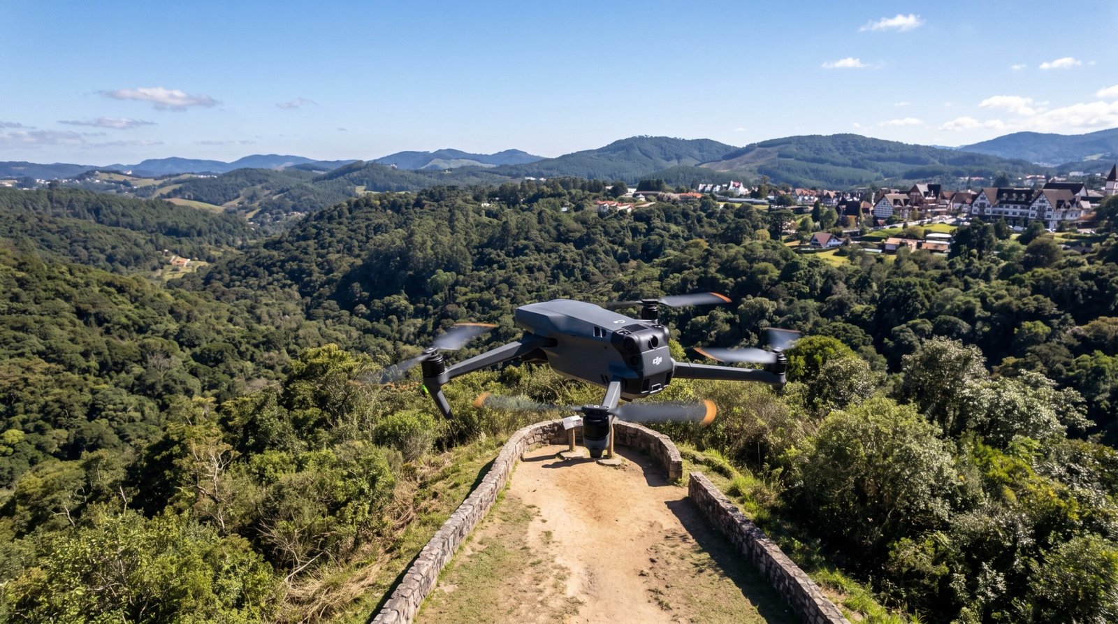 Drone DJI-style voando num mirante de Campos do Jordao fora do parque estadual