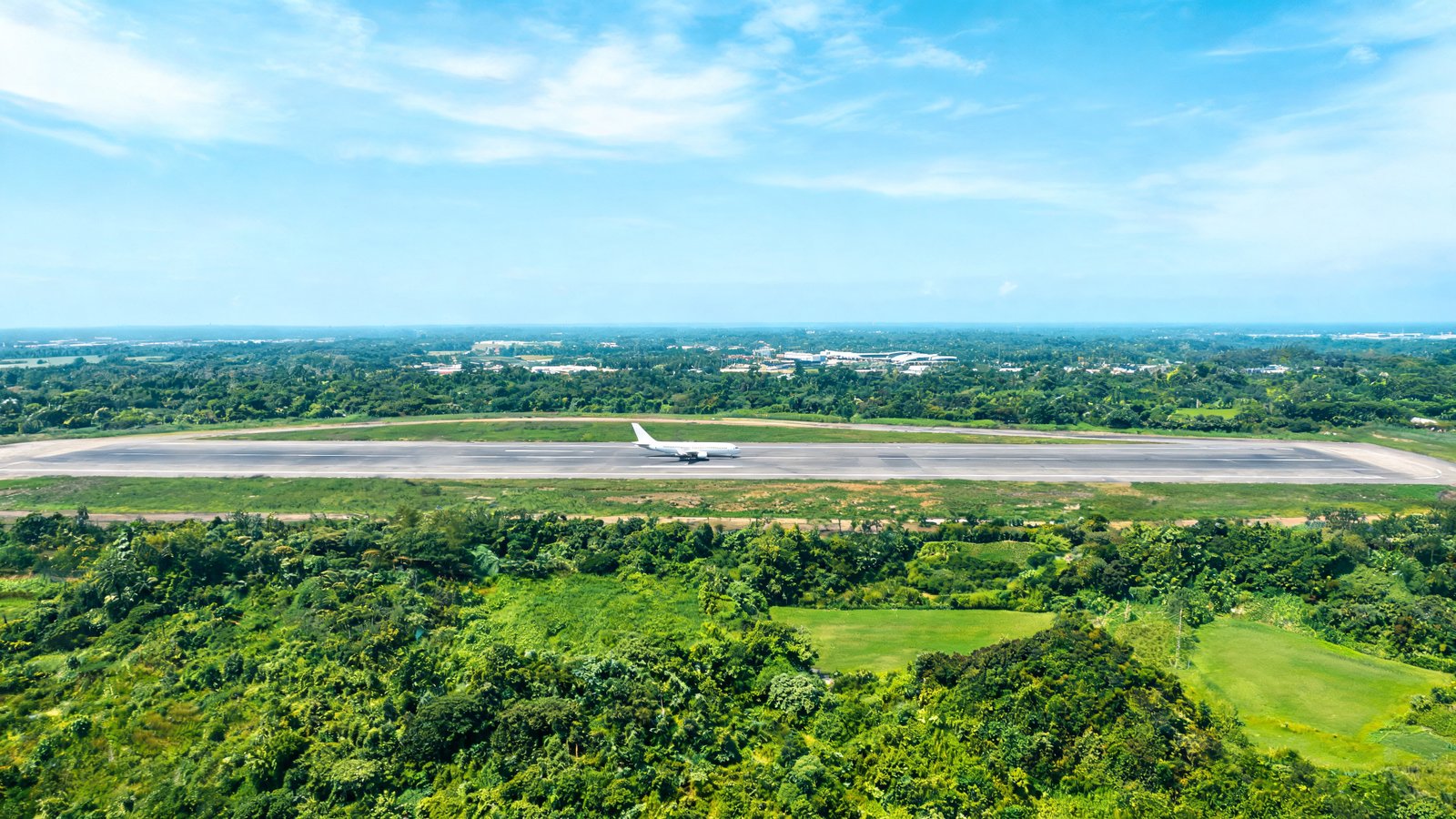 Vista aerea do Aeroporto Internacional de Foz do Iguacu