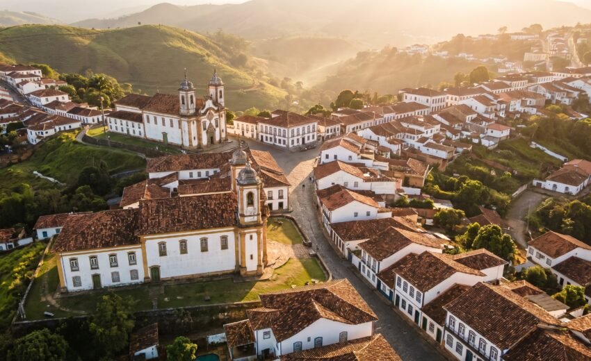 Pode voar drone em Ouro Preto e Tiradentes? Regras (2026)