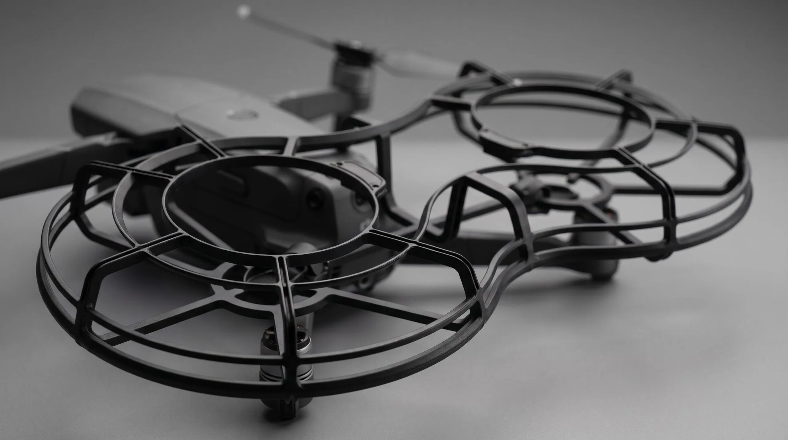 Protetor de hélice do DJI Lito X1 em detalhe, malha de proteção da hélice