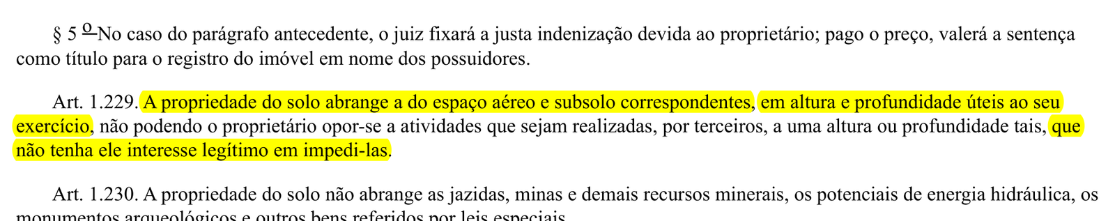 Artigo 1.229 do Código Civil com os trechos sobre altura útil e interesse legítimo destacados