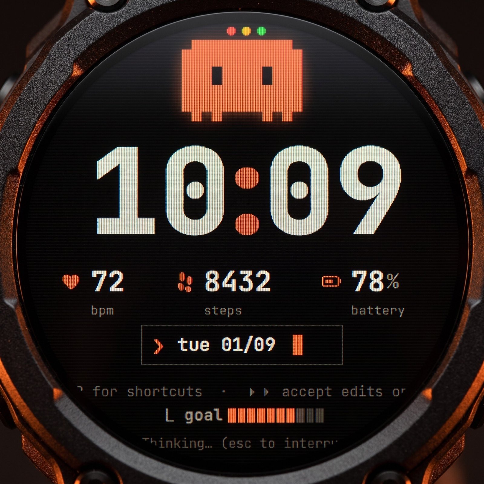 Close da tela do Amazfit com a watch face Claude Code: Clawd, hora, batimentos, passos, bateria e barra de meta