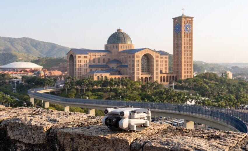 Pode voar drone em Aparecida? O que o Santuário proíbe e o que vale no 12 de outubro (2026)
